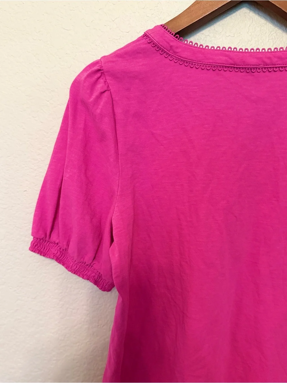 J. Crew Women's Pink Puff Short Sleeve Henley Top Size Medium